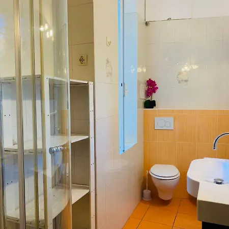 Prince Apartment Appartement Levanto